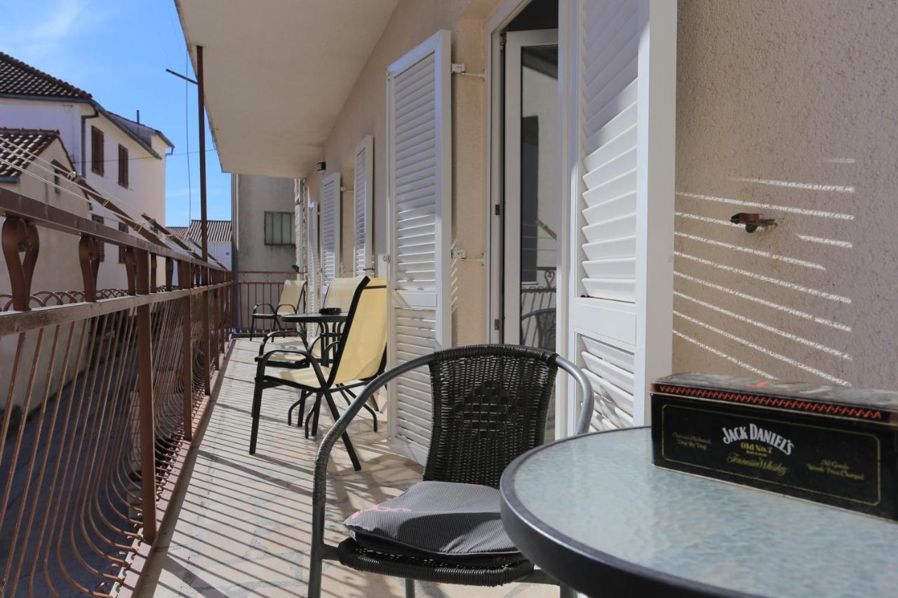 Apartments With A Parking Space Split - 11518 Exterior photo